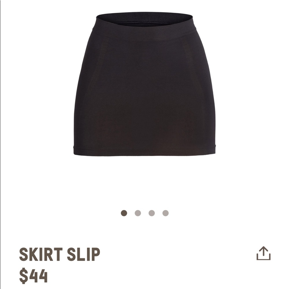 Skims Skirt Slip